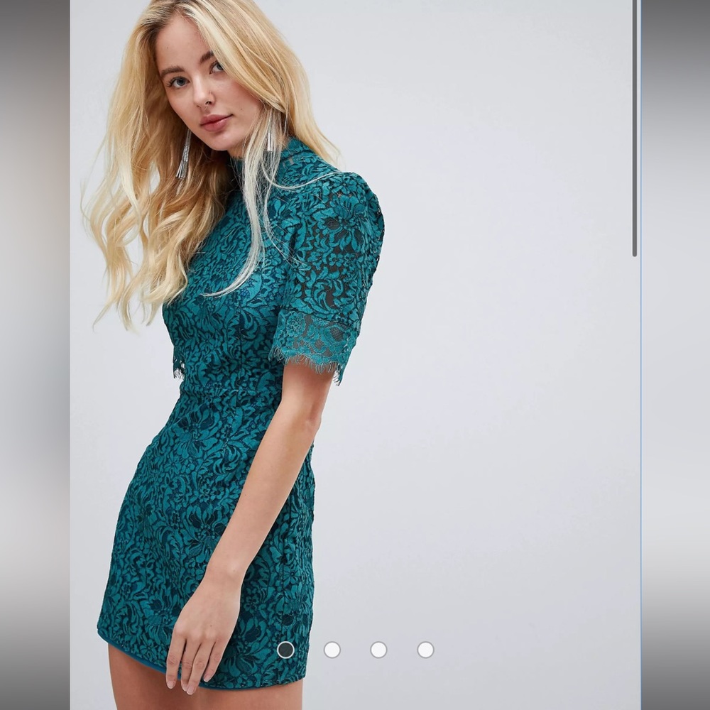 NWT* High Neck Lace Dress